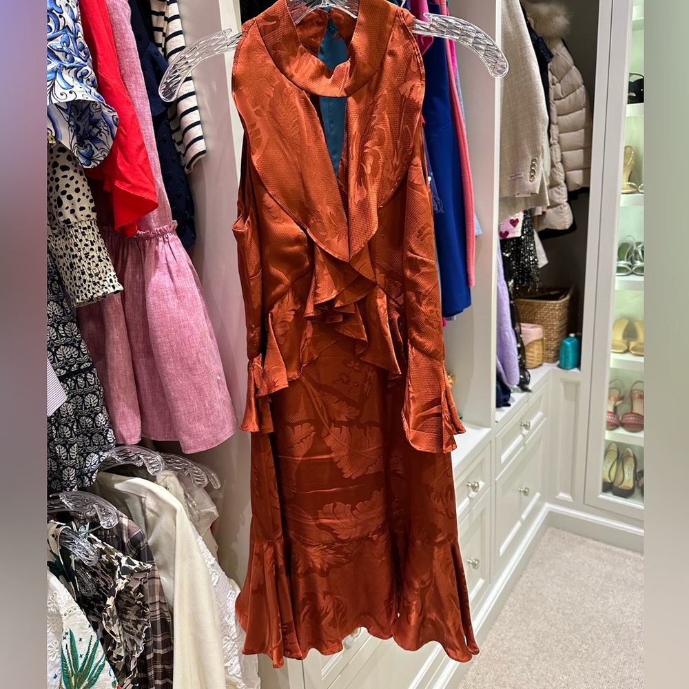 Cinq a Sept in size 2! Great dress